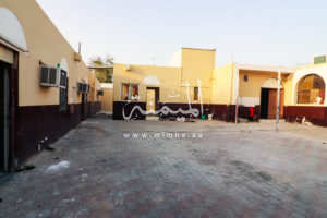 للبيع بيت كبير في الراشدية دبي يتكون من 12 غرفة للبيع بيت كبير في الراشدية دبي يتكون من 12 غرفة