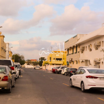 للبيع بيت شعبي في ابوهيل دبي يتكون من 6 غرف نوم